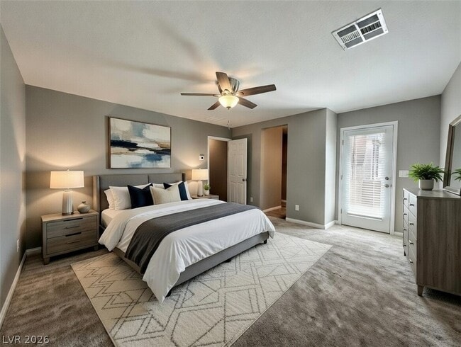 Building Photo - 12545 Skylight View St