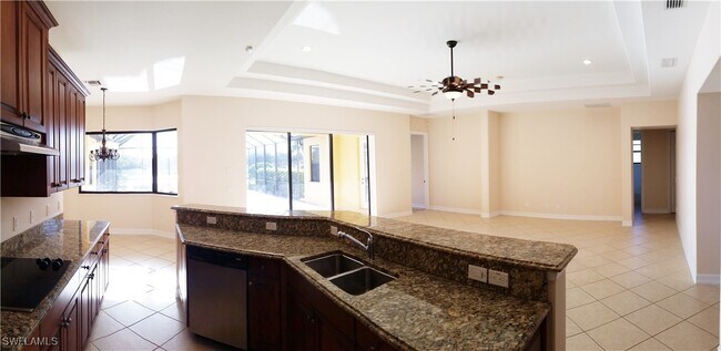 Building Photo - 10153 Avalon Lake Cir