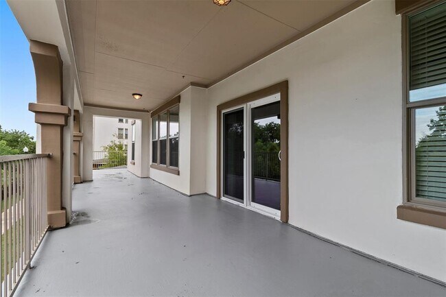 Building Photo - 3300 Towers Blvd