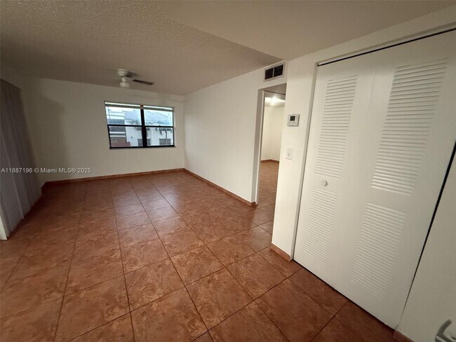 Building Photo - 10843 NW 7th St