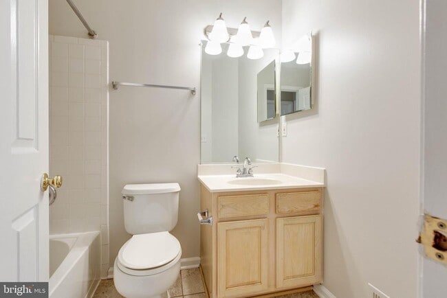 Building Photo - 8125 Gray Stone Ln