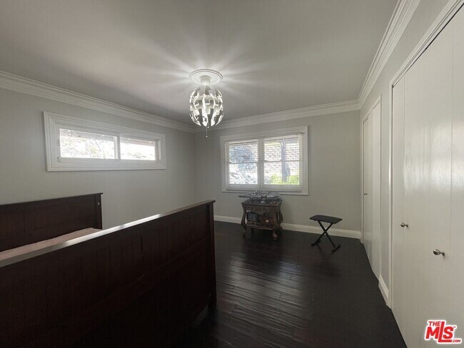 Building Photo - 1830 Maginn Dr