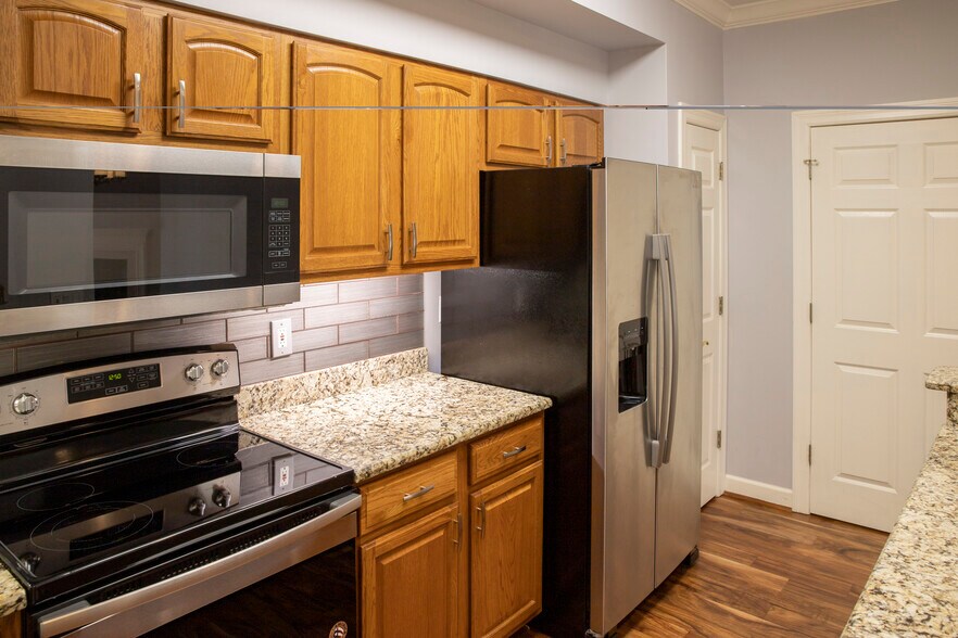 Building Photo - 13115 Mill Crossing Ct