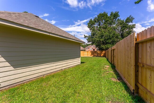 Building Photo - 2207 Stoneycreek Park Ct