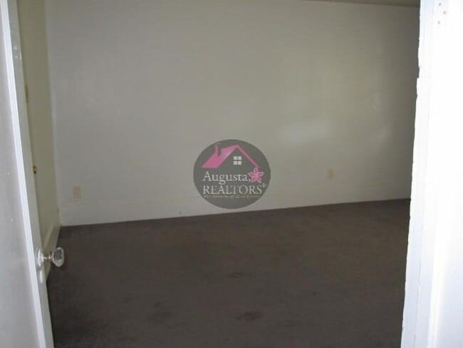 Building Photo - Three