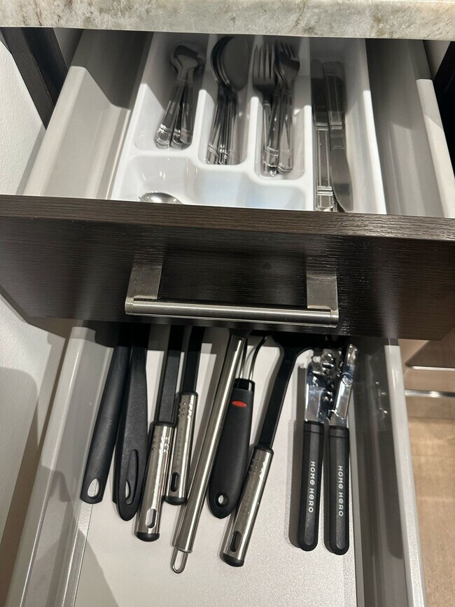 Building Photo - 99 Kneeland St