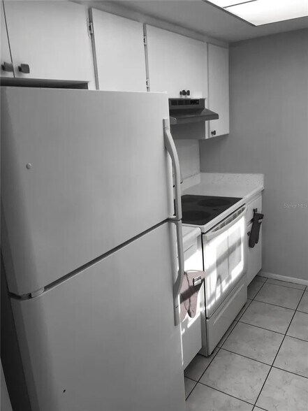 Building Photo - 1433 S Belcher Rd