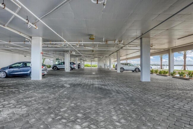 Building Photo - 1375 Beach Rd