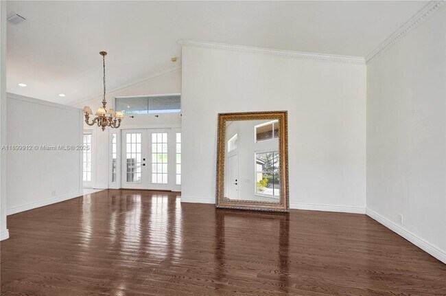Building Photo - 658 Stanton Dr
