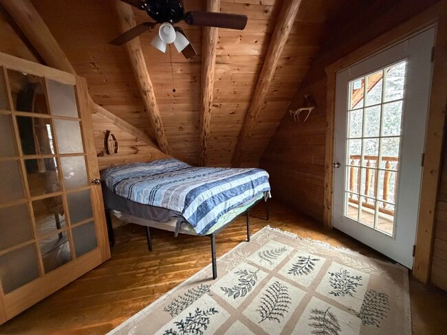 Building Photo - 14 Car Mar Ln