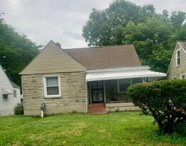 Building Photo - 1733 Gregg Ave