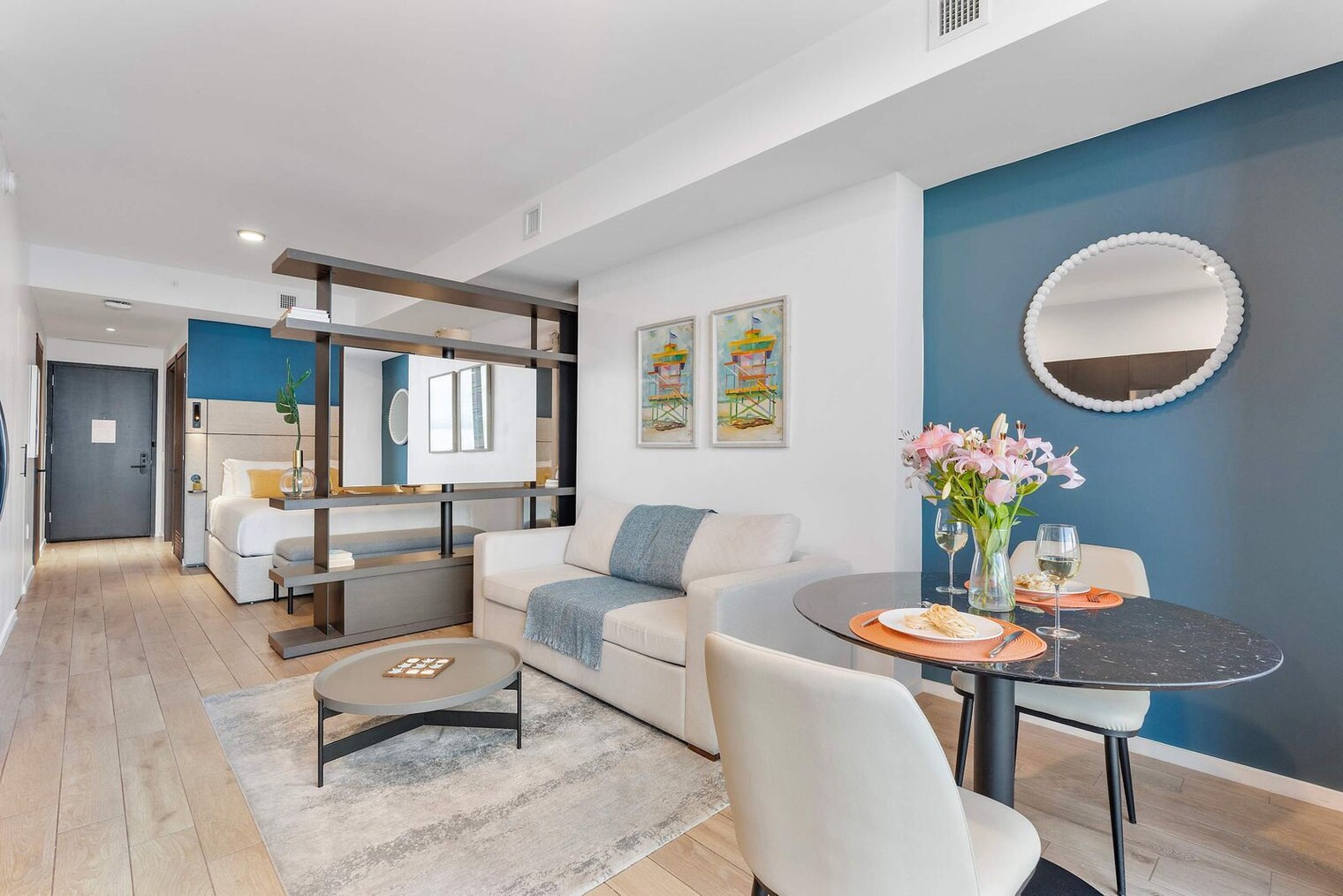 Building Photo - 398 NE 5th St