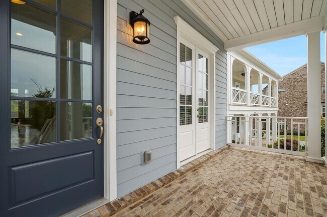 Building Photo - 1015 Celebration Dr