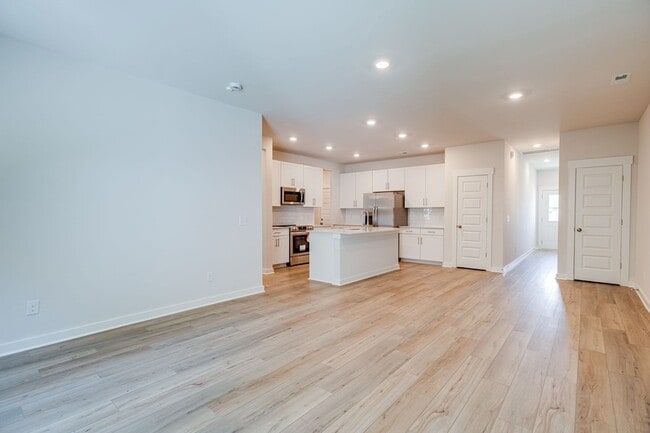 Building Photo - 2018 Township Dr
