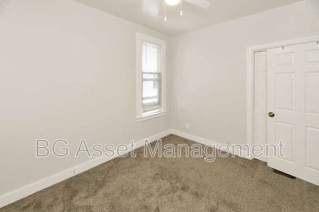 Building Photo - 2359 Prune St