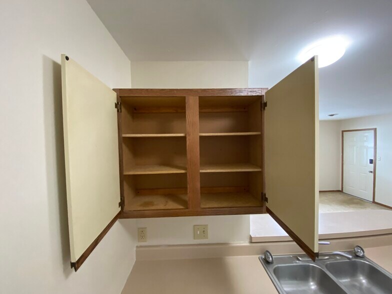 Building Photo - 114 Sandstone Ct
