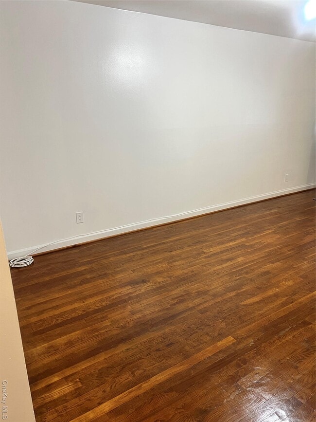 Building Photo - 1019 E 104th St