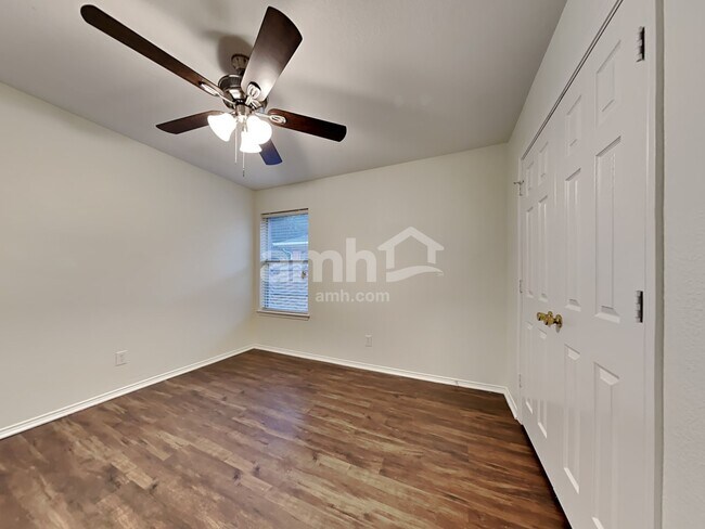 Building Photo - 150 Adams Dr