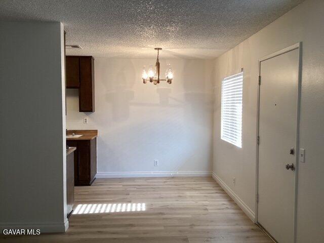 Building Photo - 5036 W Ave L8