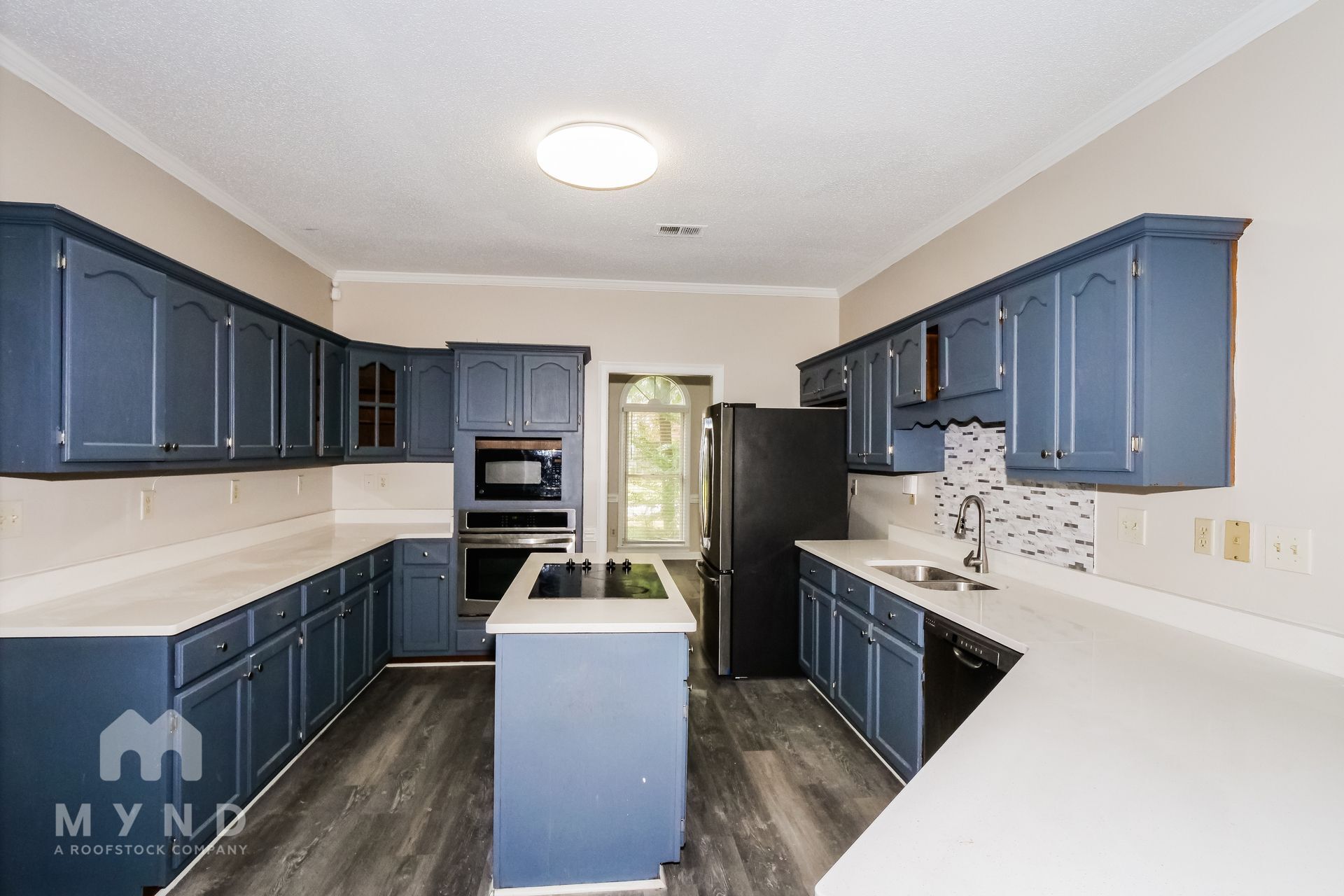 Building Photo - 1624 Wayside Cove