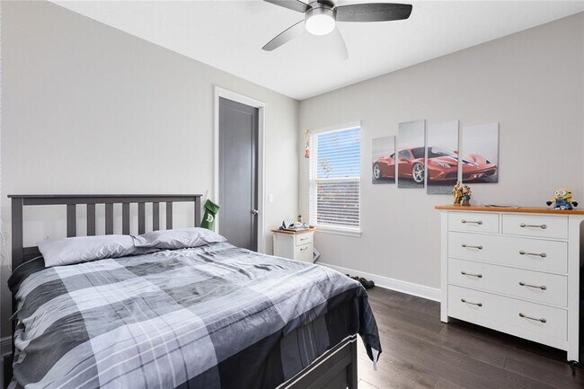 Building Photo - 13153 Lessing Ave