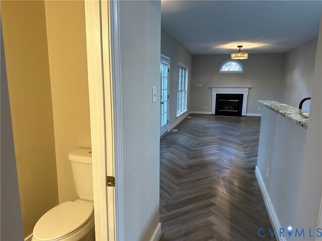 Building Photo - 5219 Scotsglen Dr