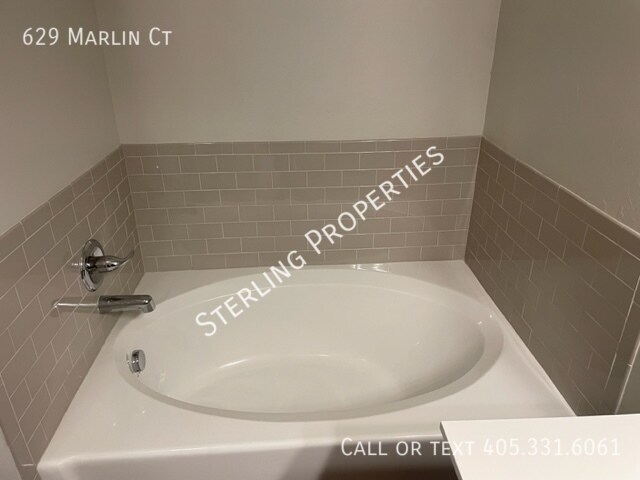 Building Photo - 629 Marlin Ct
