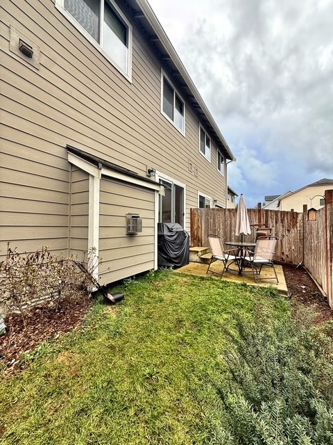 Building Photo - 275 NE Miramar Cir