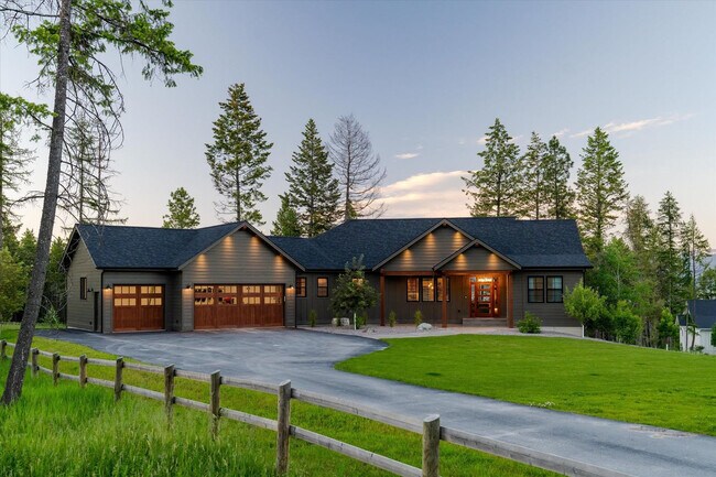 Building Photo - 323 Deer Creek Rd