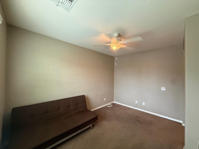 Building Photo - 287 E Kaibab Dr