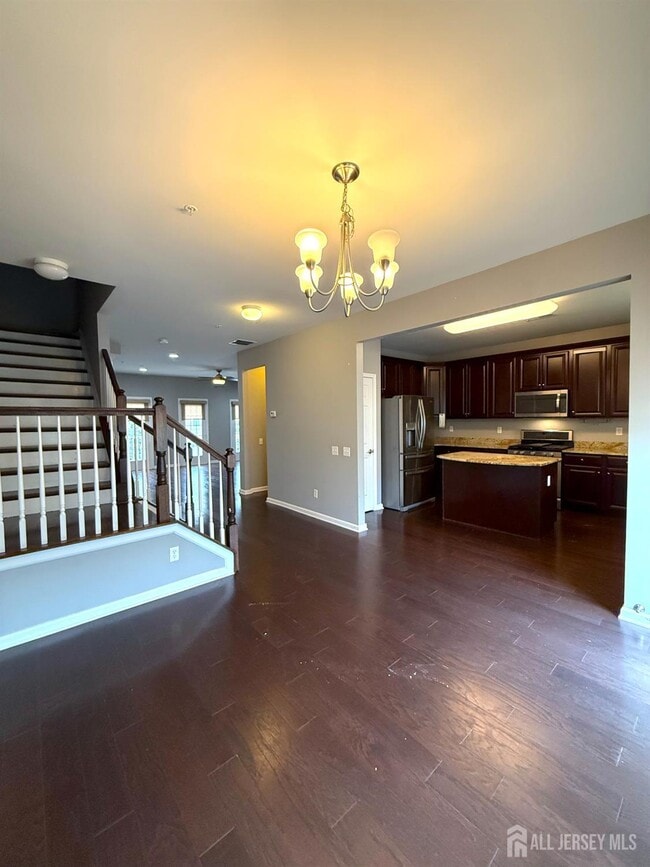 Building Photo - 1305 Hudson Cir