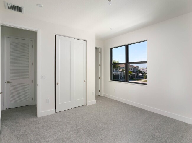 Building Photo - 12553 Solana Bay Cir