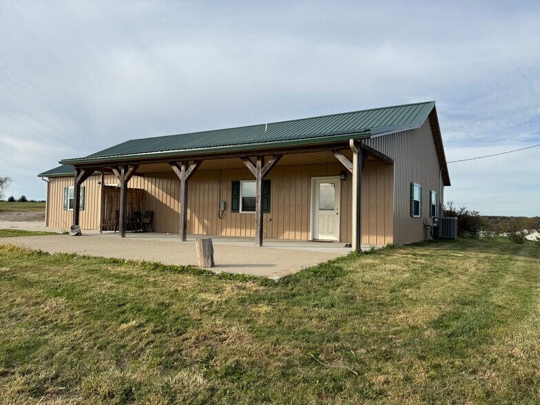 Building Photo - 4295 Coe Rd