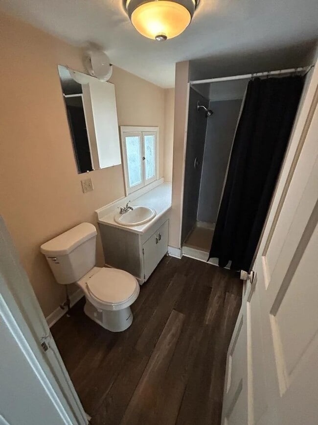 Building Photo - 306 Humboldt Ave