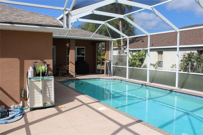 Building Photo - 4423 Useppa Dr