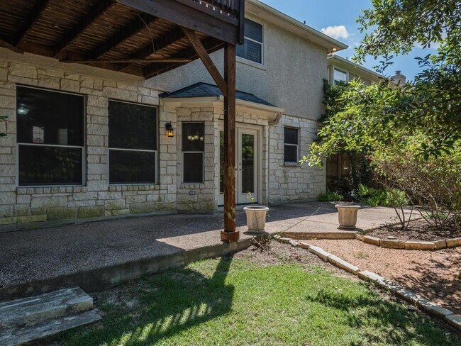 Building Photo - 11704 Emerald Falls Dr