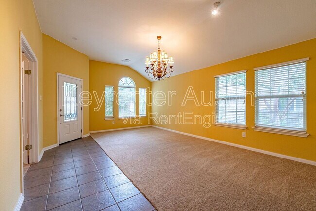 Building Photo - 2601 Tumbling River Dr