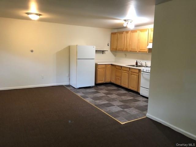 Building Photo - 49 Congers Rd