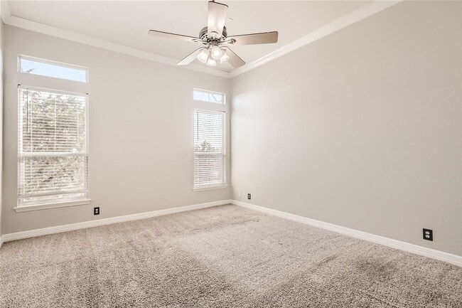 Building Photo - Gated Community