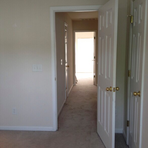 Building Photo - 1808 Natalie Brook Way
