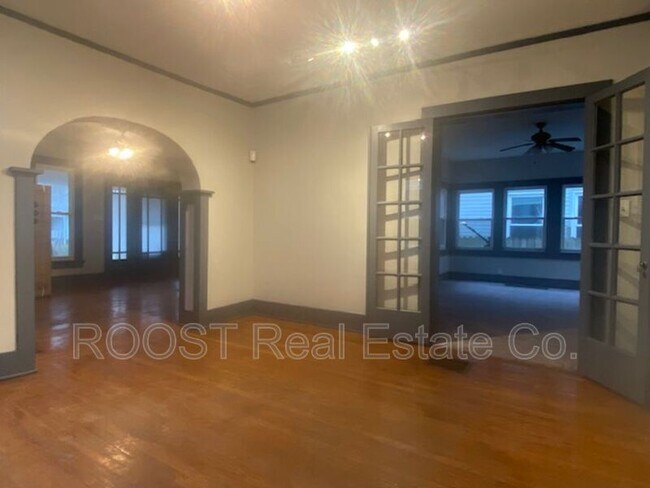 Building Photo - 105 Rockwood Ave