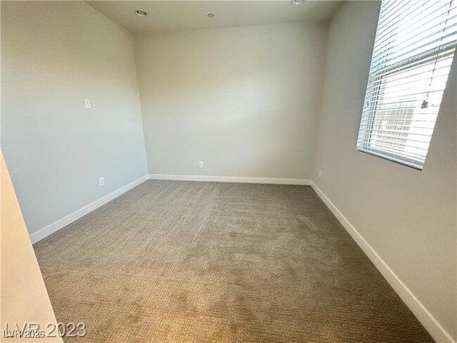 Building Photo - 11611 Earth Stone Ave