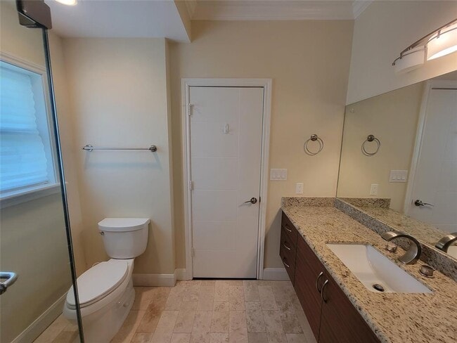 Building Photo - 1007 Blue Willow Dr
