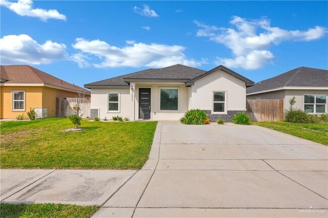 Building Photo - 23 N Sugar Bear Dr