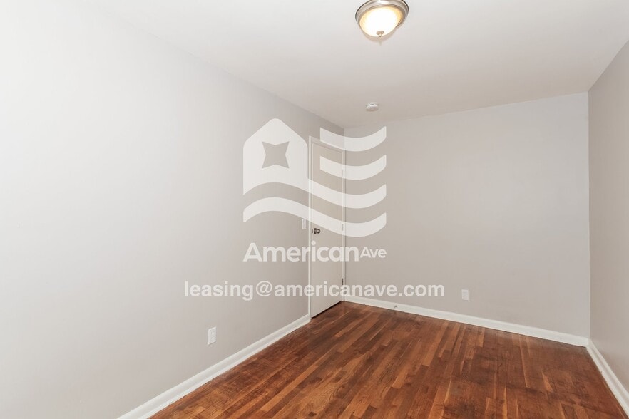 Building Photo - 6619 Daly Rd