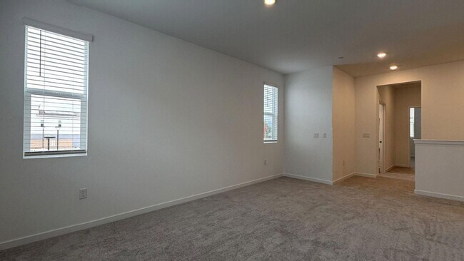 Building Photo - 26654 Indigo Way