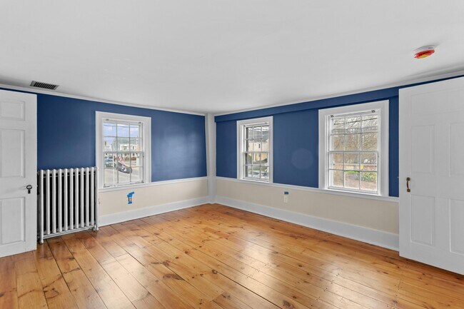 Building Photo - 80 Lafayette Rd