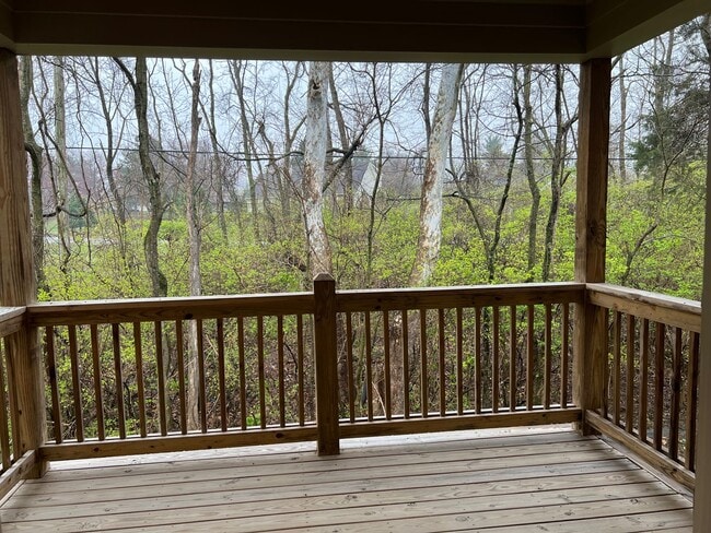 Building Photo - Beautiful 3 Bedroom 2 Bath Condominium