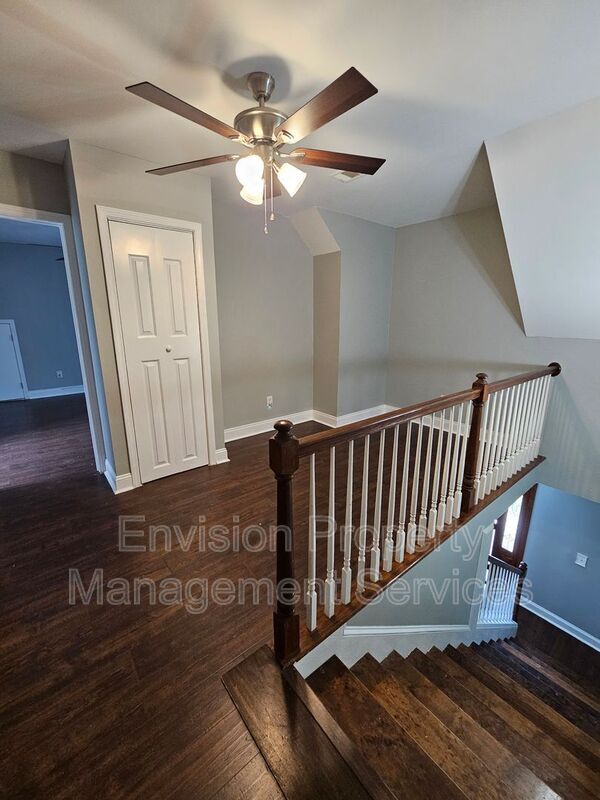 Building Photo - 164 Cliett Rd