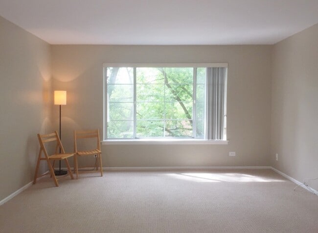 Building Photo - 1455 Shermer Rd